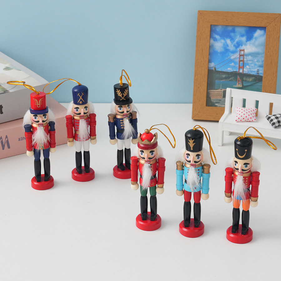 6pcs Christmas Nutcracker Wood - огляд і ціна Nutcracker Figurine