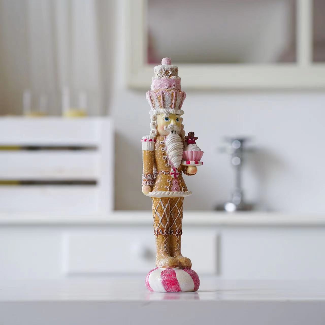 Sweet Pink Nutcracker Soldier  - огляд і ціна Nutcracker Figurine