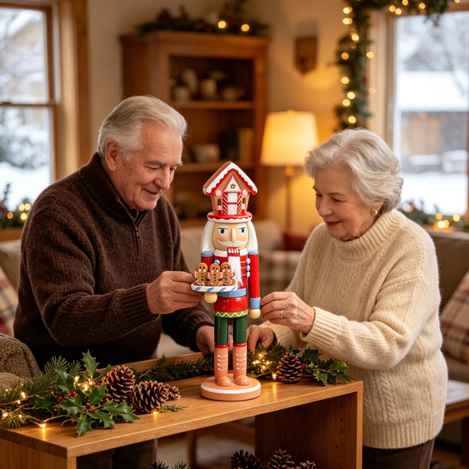 Nut Crackers Christmas Decorat - огляд і ціна Nutcracker Figurine